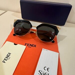 New FENDI Sunglasses Black & Gold Cat Eye Frames Grey Lens